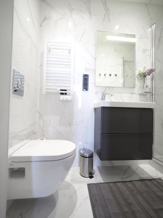 Superbe Appartement Independant En Centre Ville วิชี ภายนอก รูปภาพ